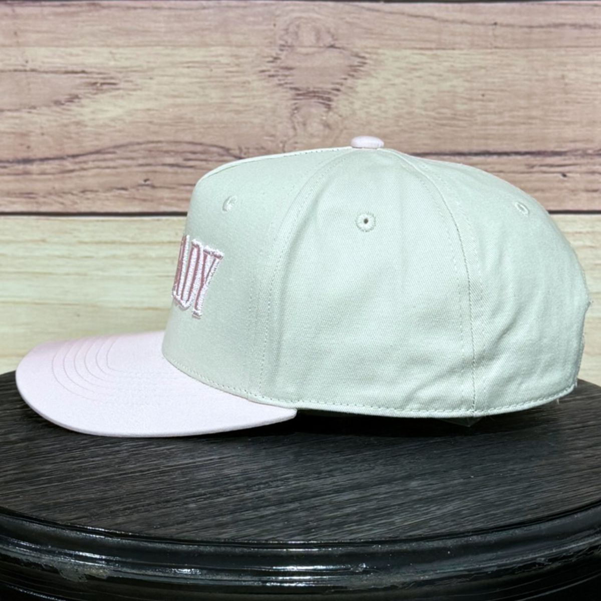 Ol' Lady 3D Puff Natural/Pastel Pink
