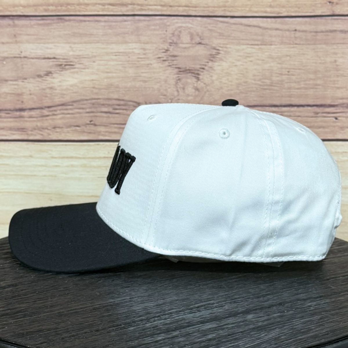 Ol' Lady 3D Puff White/Black