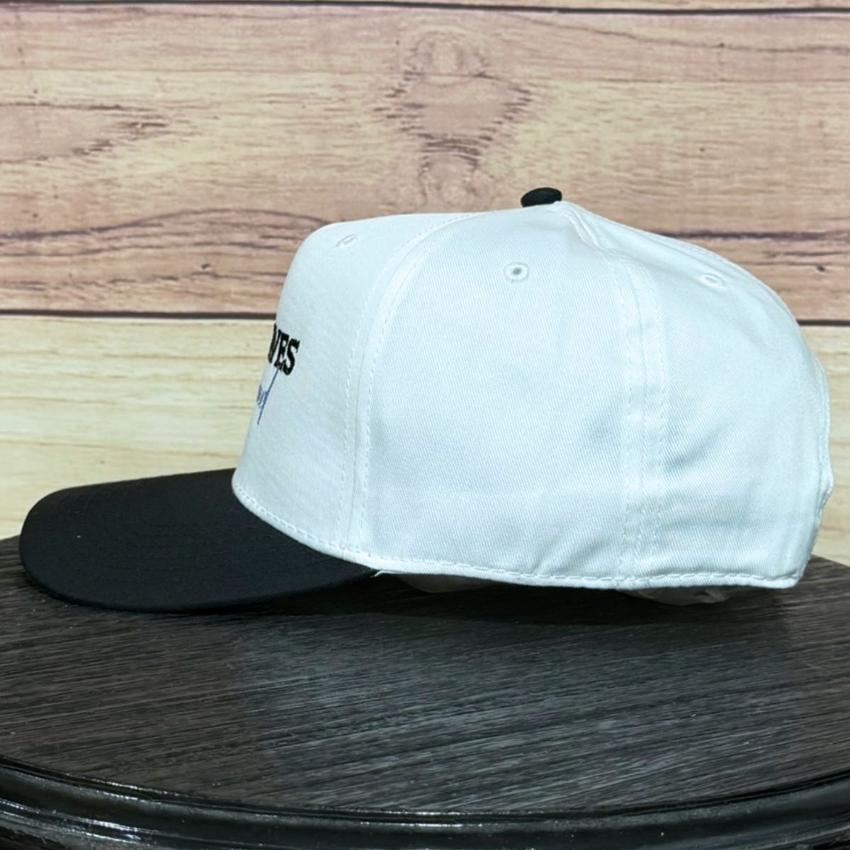 Jesus Saves I Spend White/Black