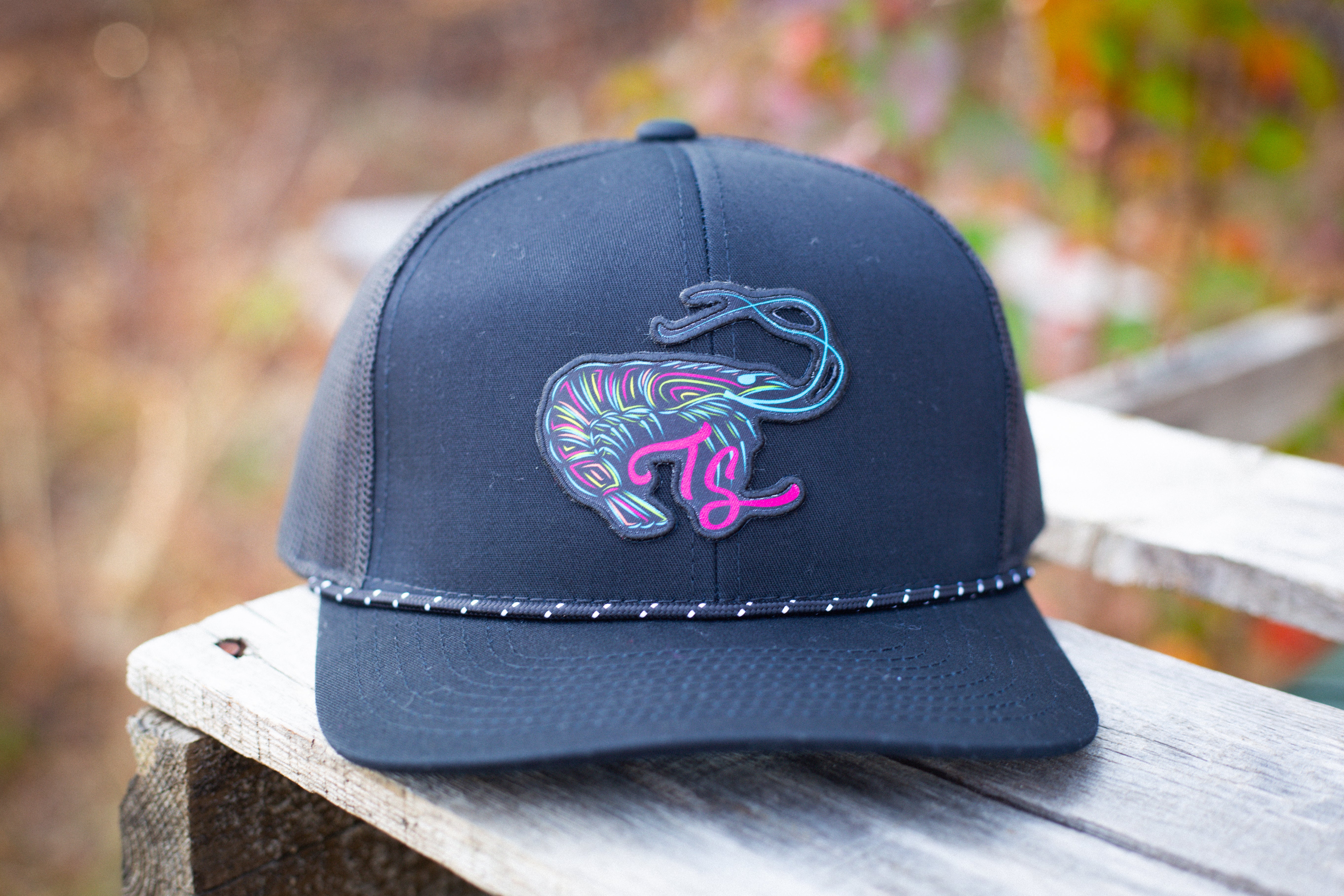 TS160B Shrimp Patch 104BR Black – HatTok
